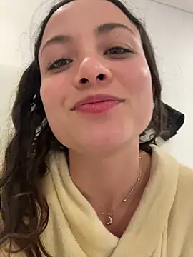 Megan Rodrigo online show from 05/31/26, 09:48