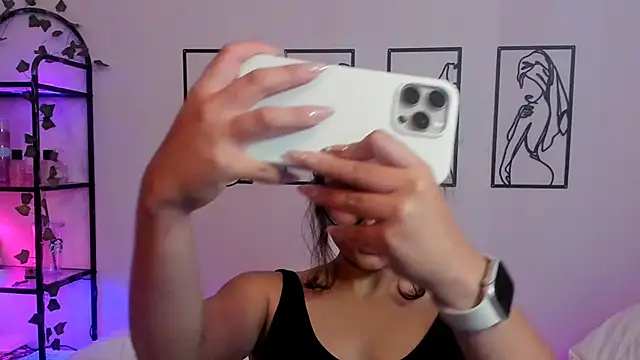 Megan Rodrigo online show from 09/09/25, 04:49