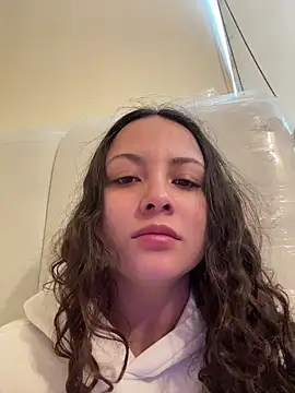 Megan Rodrigo online show from 02/12/26, 01:55