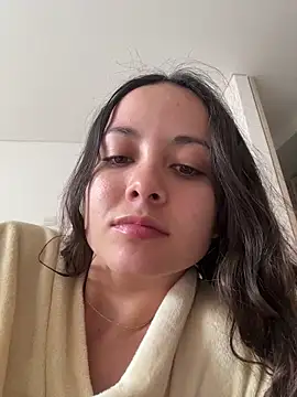 Megan Rodrigo online show from 05/11/26, 04:04