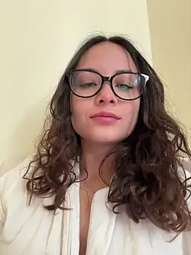 Megan Rodrigo online show from 01/17/26, 01:15