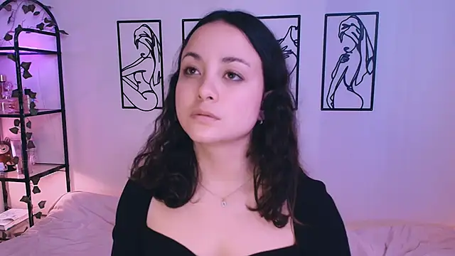 Megan Rodrigo online show from 10/19/25, 07:16