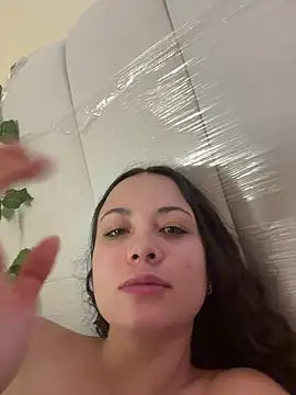 Megan Rodrigo online show from 03/25/26, 12:37