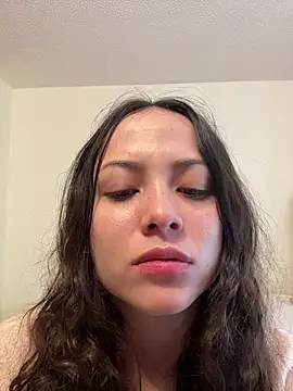 Megan Rodrigo online show from 04/20/26, 01:03