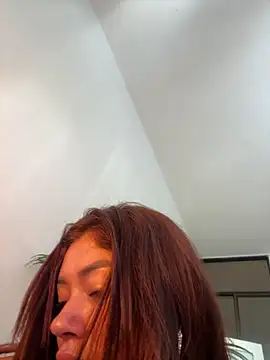 Snapshot of Roxanne_08 chatting on 01/08/25, 03:17 Roxanne 08 online show from 01/08/25, 03:17