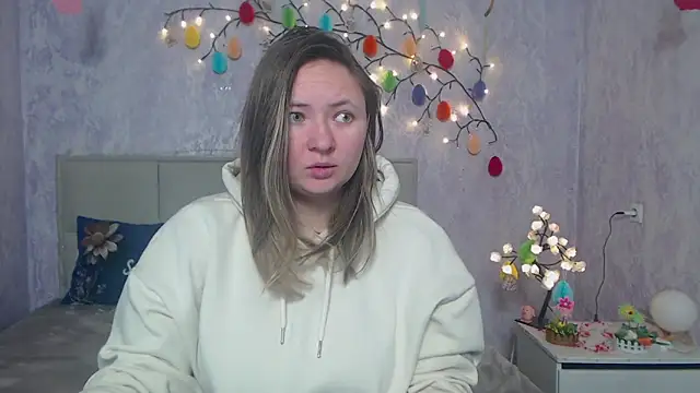 SallyVerda online show from 04/11/26, 05:48