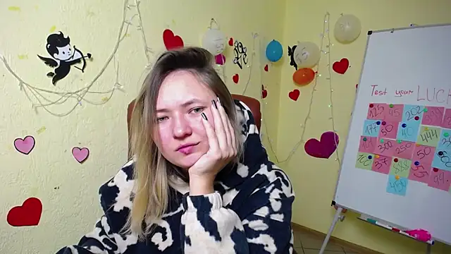 Snapshot of SallyVerda chatting on 02/22/25, 07:03 SallyVerda online show from 02/22/25, 07:03