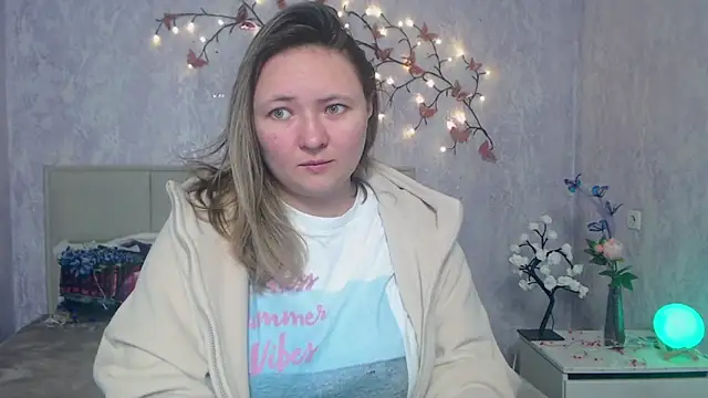 SallyVerda online show from 03/22/26, 06:37