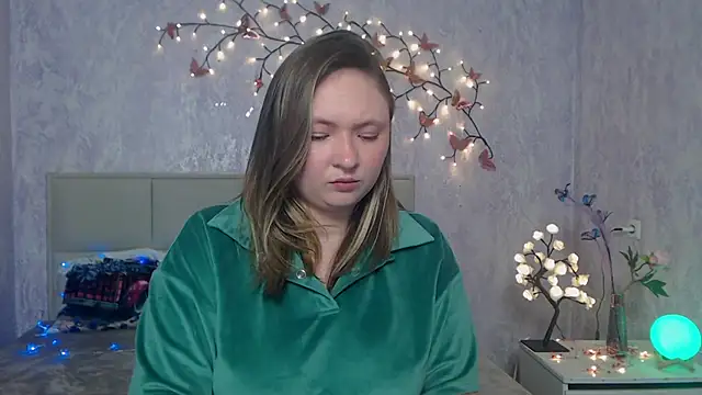 SallyVerda online show from 03/29/26, 05:47