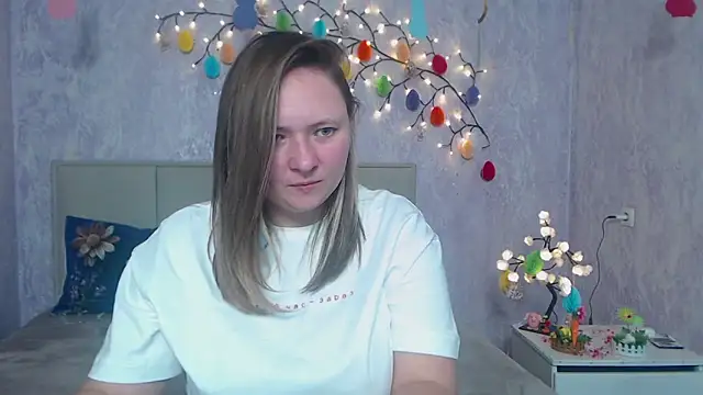 SallyVerda online show from 04/13/26, 06:34