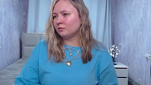 SallyVerda online show from 05/19/26, 05:53