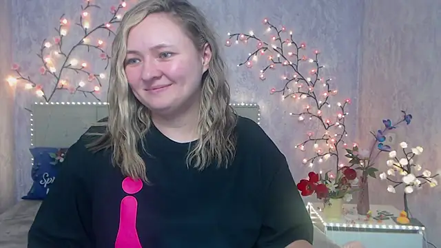 SallyVerda online show from 05/03/26, 07:17
