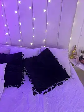 Amber Martins  online show from 01/11/26, 12:39