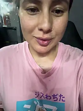 Snapshot of Amber_Martins_ chatting on 03/02/25, 04:36 Amber Martins online show from 03/02/25, 04:36