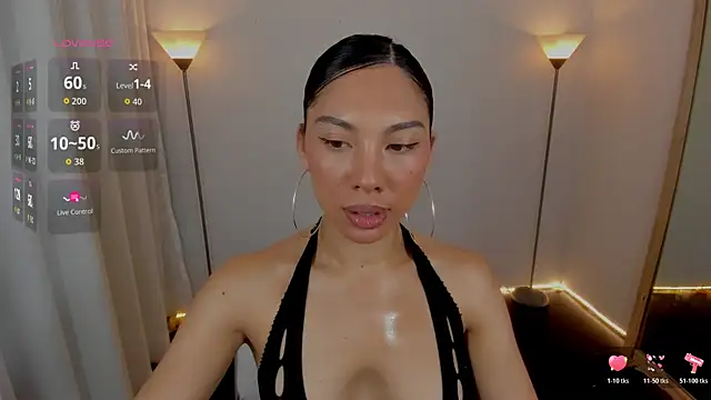 Dayanna tecca online show from 03/24/26, 09:15