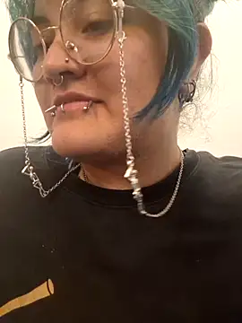 lucky-leah online show from 03/21/26, 04:03