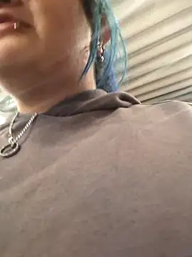 lucky-leah online show from 05/14/26, 03:47