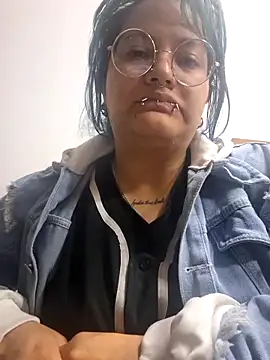 lucky-leah online show from 05/16/26, 03:16