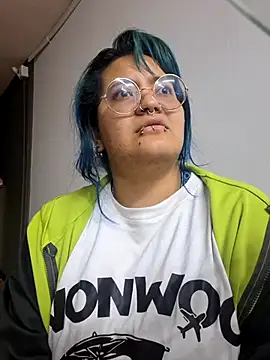 lucky-leah online show from 05/07/26, 03:55