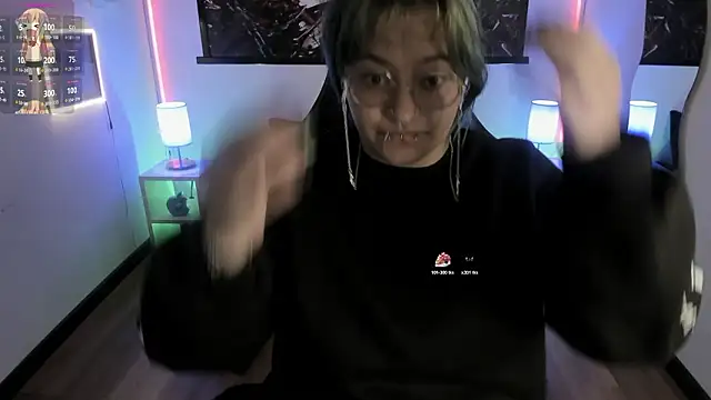 lucky-leah online show from 03/26/26, 04:00