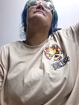 lucky-leah online show from 03/17/26, 03:42