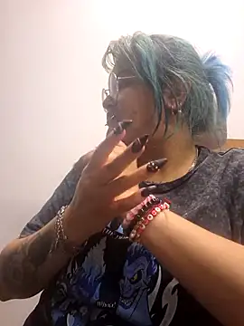 lucky-leah online show from 04/09/26, 03:30