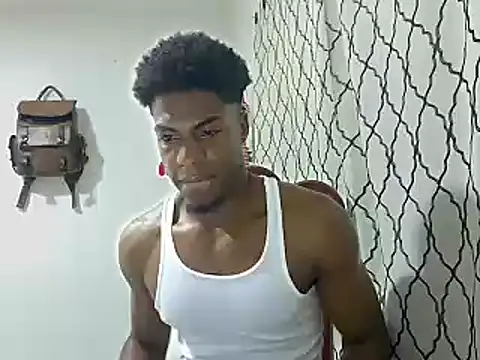 Snapshot of andrews2399 chatting on 01/14/25, 01:15 andrews2399 online show from 01/14/25, 01:15