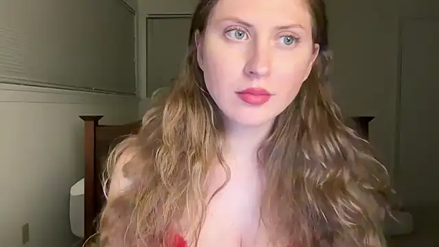 YUMIandbigWOLF online show from 03/08/26, 03:21