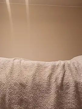 niesmialy39oon online show from 02/22/26, 07:59