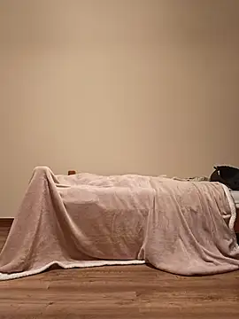 niesmialy39oon online show from 12/18/25, 09:18