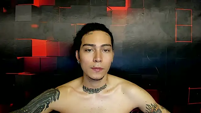 chromeheart  online show from 04/21/26, 10:38