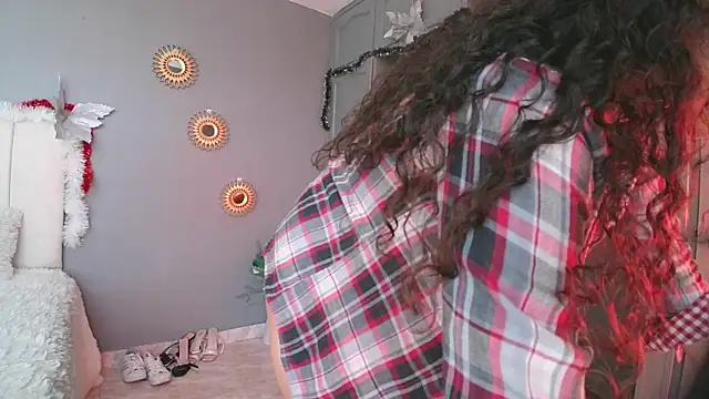 Snapshot of arteverena chatting on 01/04/25, 05:58 arteverena online show from 01/04/25, 05:58