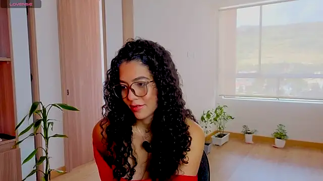 Snapshot of arteverena chatting on 07/14/26, 08:37 arteverena online show from 07/14/26, 08:37