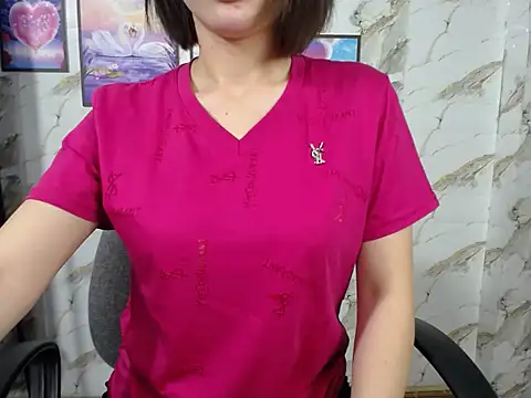 Love bug15 online show from 03/15/25, 12:34