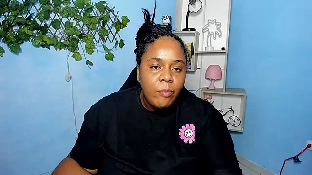 bbw charlote online show from 11/28/25, 12:16