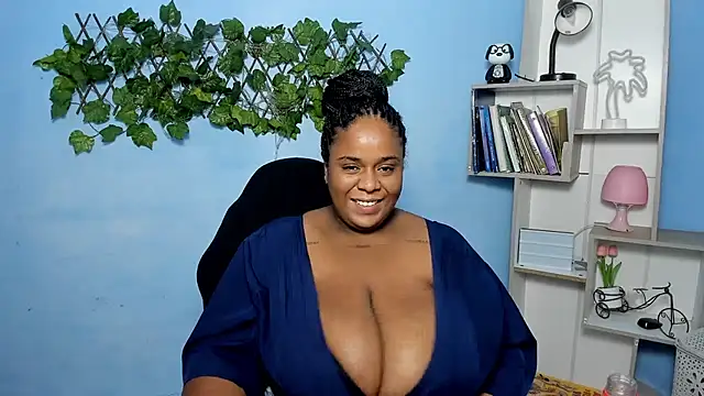 bbw charlote online show from 11/13/25, 10:52