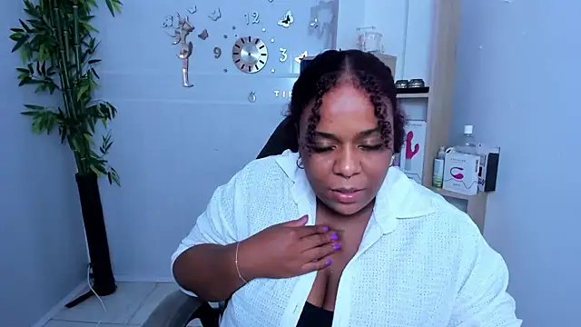 bbw charlote online show from 08/06/26, 12:22