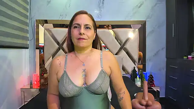 Susy wisee online show from 12/02/25, 03:41