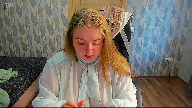 valery1610 online show from 07/08/26, 05:24