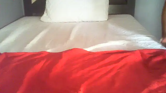 Esona5 online show from 04/14/26, 08:41