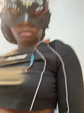 Nottynadiaa online show from 06/09/26, 11:11