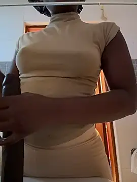 Nottynadiaa online show from 07/18/26, 04:37