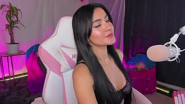 Violetta kim1 online show from 05/15/26, 09:46