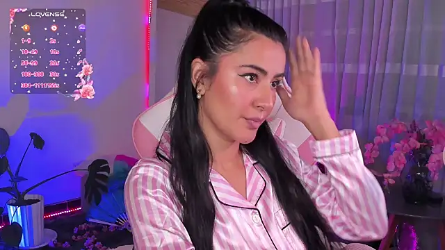 Violetta kim1 online show from 05/02/26, 09:09