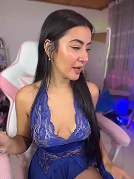 Violetta kim1 online show from 05/05/26, 12:19