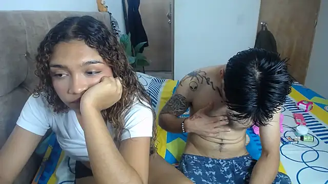 Amanda Jampiher online show from 10/23/25, 04:33