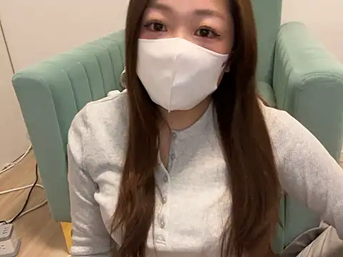 Snapshot of OCHAN___X chatting on 04/25/26, 01:25 OCHAN X online show from 04/25/26, 01:25