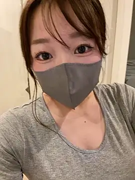 Snapshot of OCHAN___X chatting on 10/08/25, 07:32 OCHAN X online show from 10/08/25, 07:32