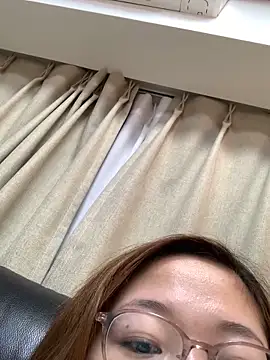 Snapshot of OCHAN___X chatting on 03/10/25, 12:38 OCHAN X online show from 03/10/25, 12:38