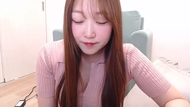 Snapshot of OCHAN___X chatting on 02/16/25, 02:00 OCHAN X online show from 02/16/25, 02:00